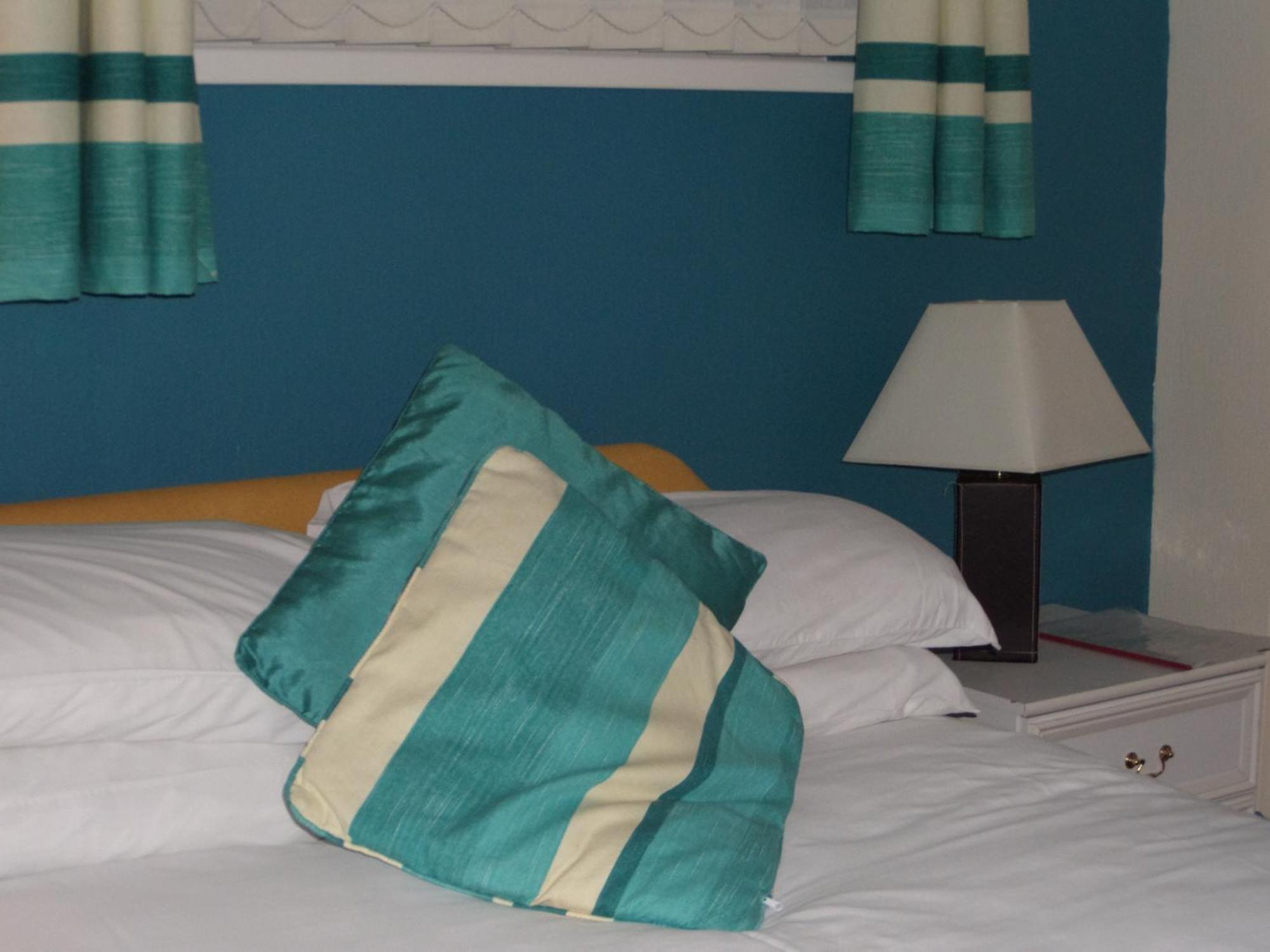 The Grays Bed & Breakfast Блекпул Екстериор снимка